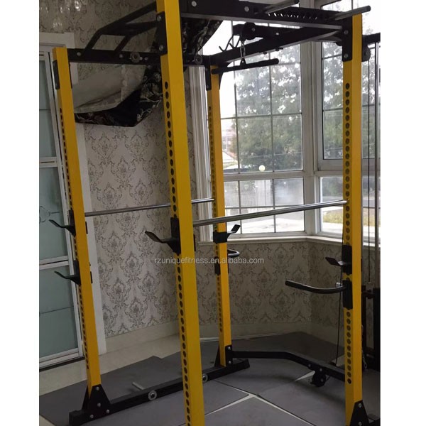 Multifunctional squat rack